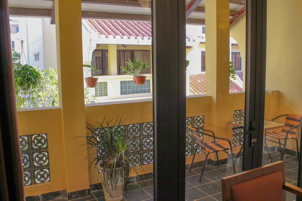 Ruby Hotel Ha Long Zewnętrze zdjęcie